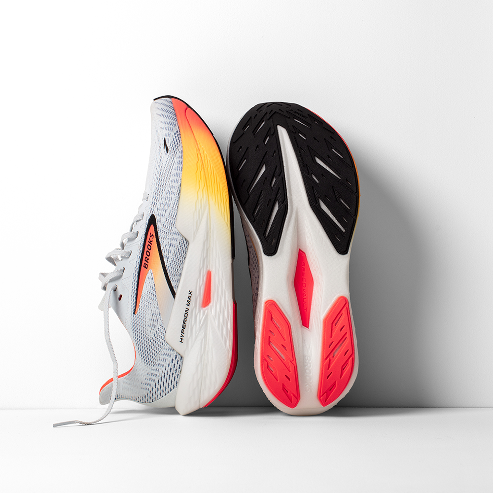 Brooks Hyperion Max Men's Running Shoes Runnr - Main Image